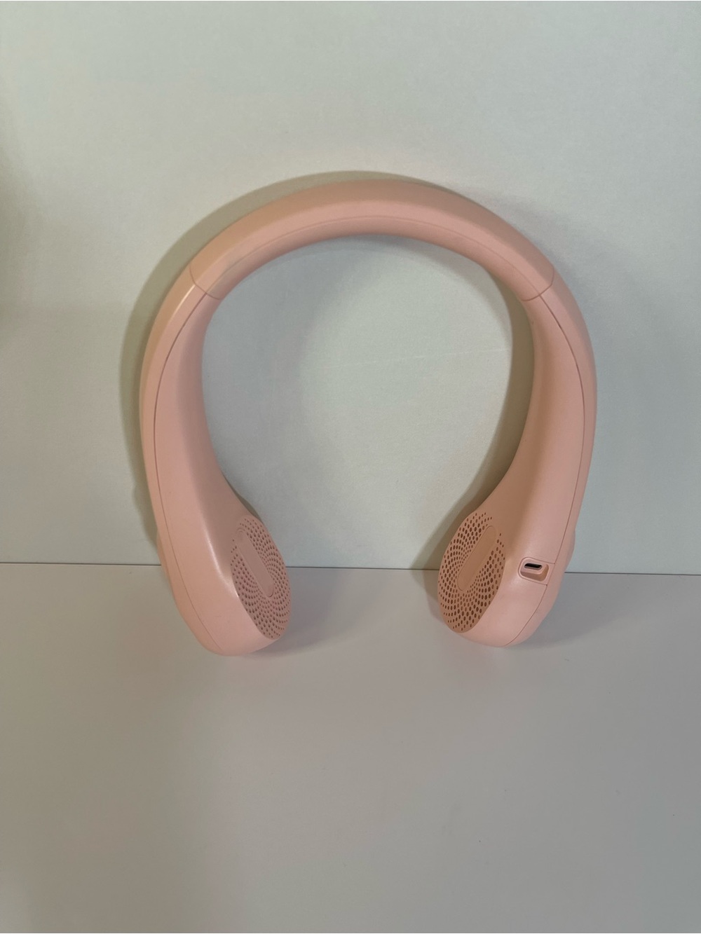 ASNUG PORTABLE PERSONAL NECK FANS FOR WOMEN 4000 MAH RECHARGEABLE PINK W/CORD